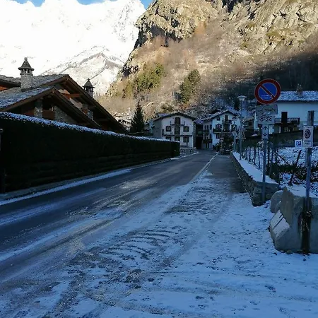 Maison De Meuny * Courmayeur