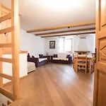 Maison De Meuny *