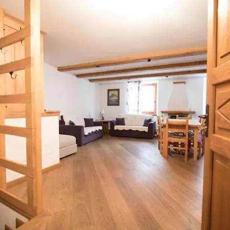 Maison De Meuny *