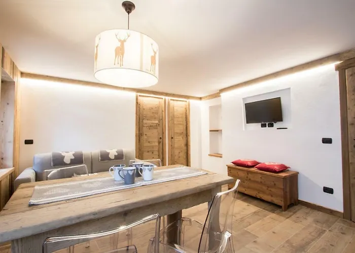 Maison De Meuny Apartment Courmayeur